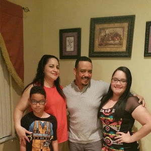 Meet your Posher, Yudith